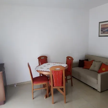 Visnja Nv 1 - For 2 Persons With Terrace